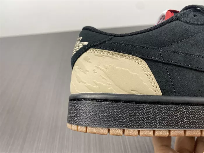 Reps LUCY SoleFly x Air Jordan 1 Low Carnivore DN3400-001 0112