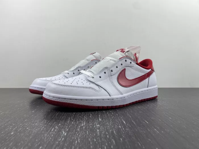 LUCY Jordan 1 Retro Low White Varsity Red 705329-101 0112