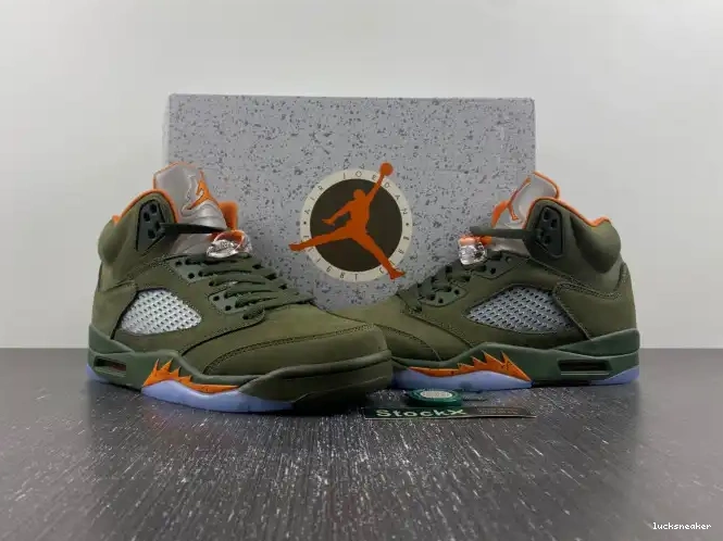 Hype LUCY Air Olive Jordan 5 DD0587-308 0221