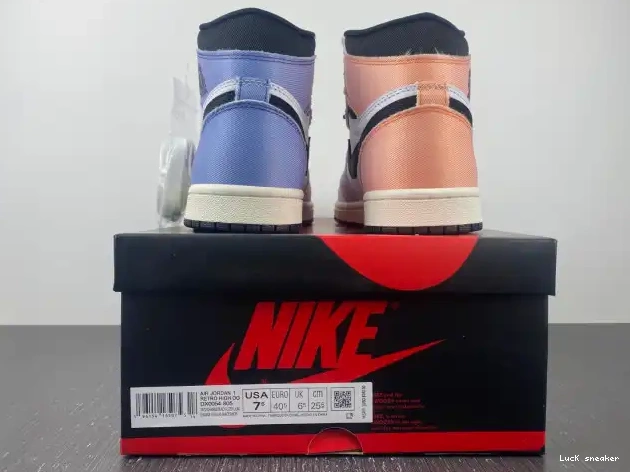 Reps LUCY DX0054-805 Retro 1 OG Skyline Jordan High 0210