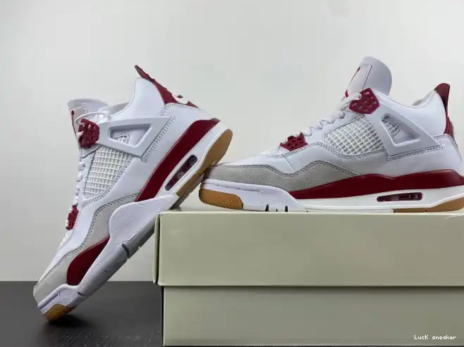 Cheap.replica LUCY SB Jordan Retro 4 Pine Red DR5415-160 0225