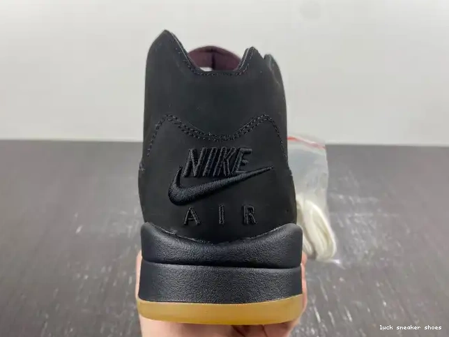 Hype LUCY FD1330-001 Ma x A Black Jordan Air 5 Maniere 0222